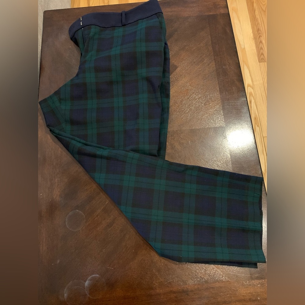 Loft Julie Ankle slacks in size 14